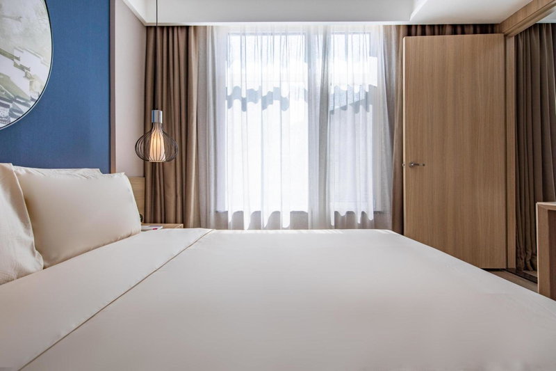 Atour Light Hotel Jinan International Covention Centre, Jinan, China