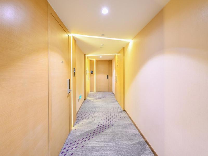 Lavande Hotel (Shenyang Olympic Center Wanda Branch), Shenyang, China