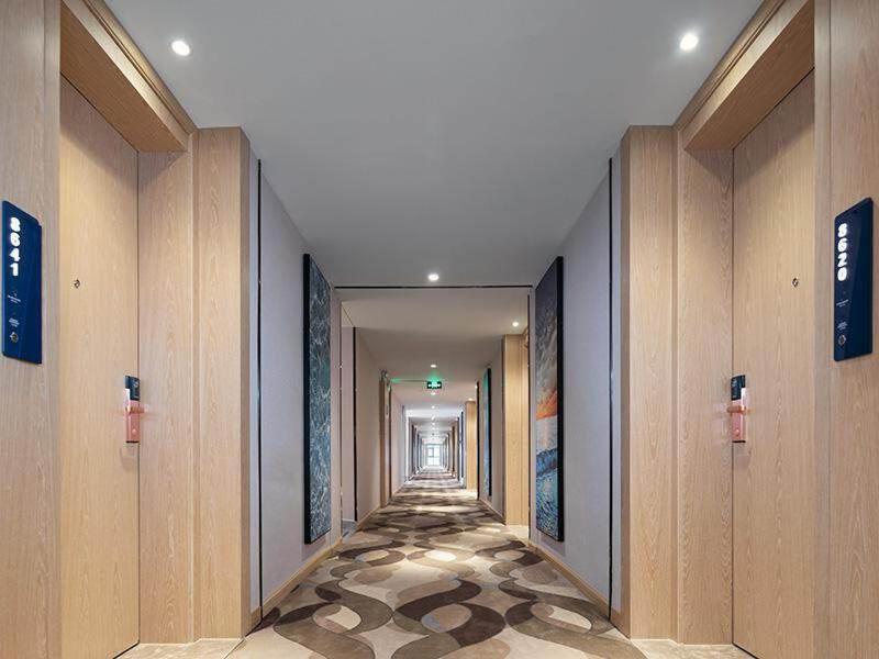 Kyriad Marvelous Hotel Shenzhen Longhua Dalang Business Center, Tiantangwei, China