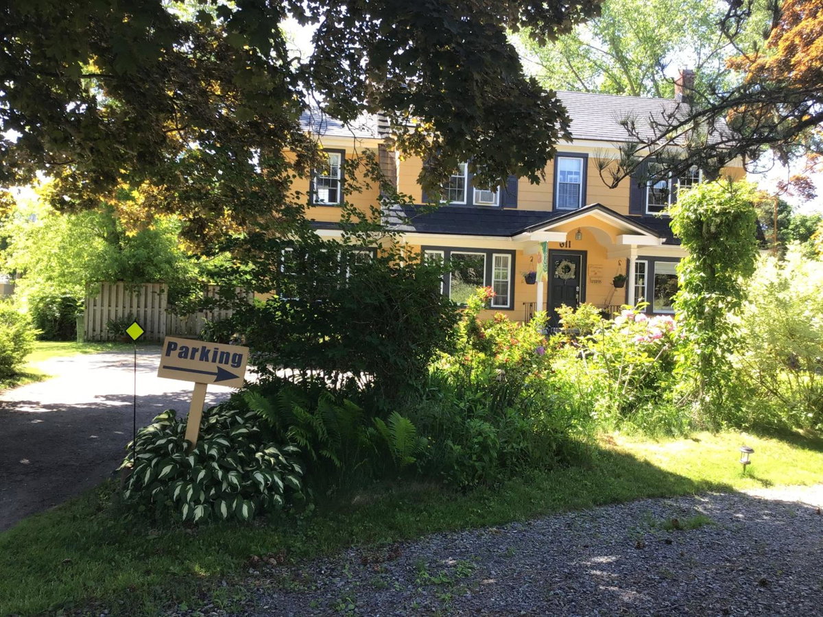 The Stella Rose B&B, Canada