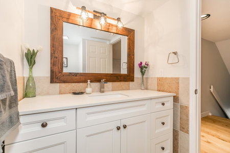 Stunning Townhouse - 3 BDRM Blue Mountain Village Sauna!, Blue Mountains, Canada
