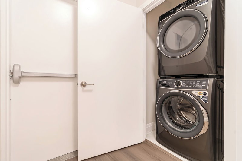Meadowvale Apartment Hotel, Toronto, Canada