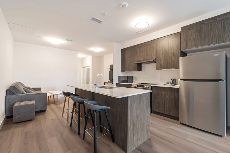 Meadowvale Apartment Hotel, Toronto, Canada