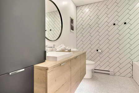 LE 323 Carnardière, Quebec City, Canada