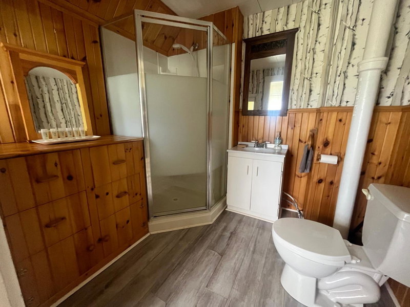 Alma Shore Lane Suites & Cottages, Alma, Canada