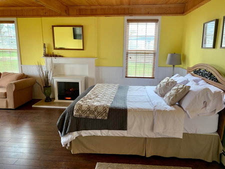 Alma Shore Lane Suites & Cottages, Alma, Canada