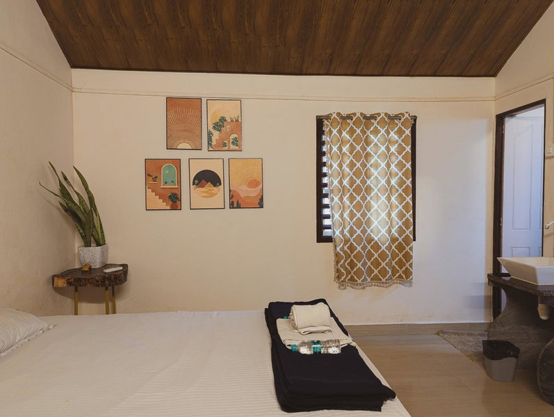Sunset Cafe Beach Stay, Gokarna, India