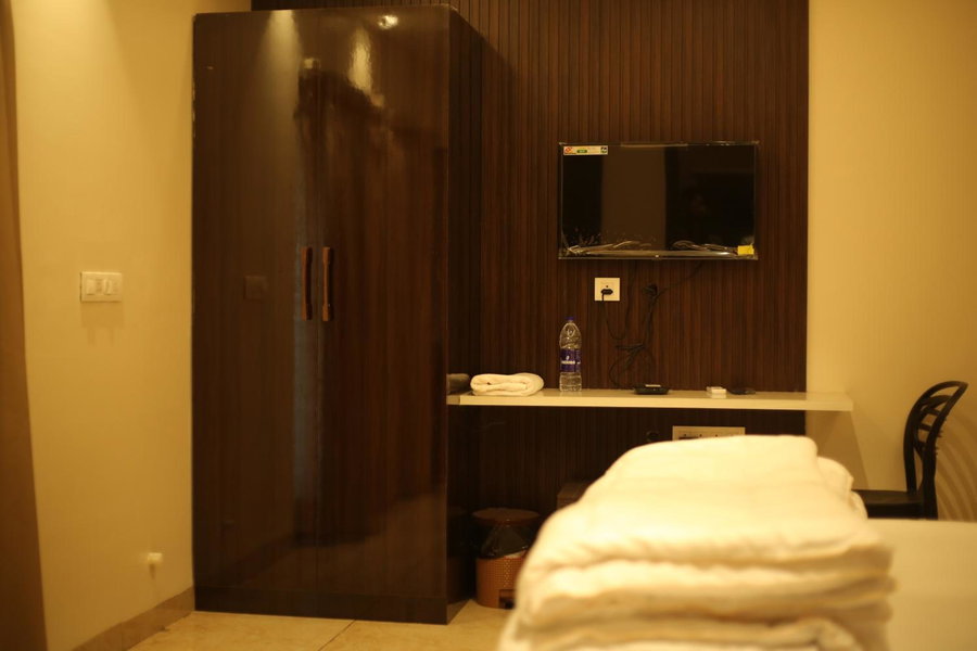L. R Residency, Kanchipuram, India