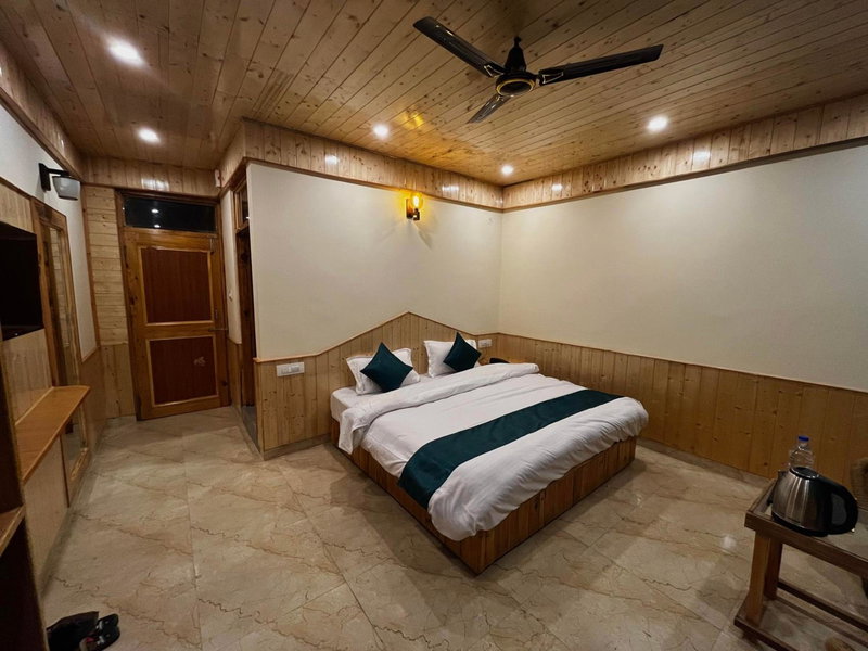 Hotel Mid Orchard Kasol -River Side, Kasol, India