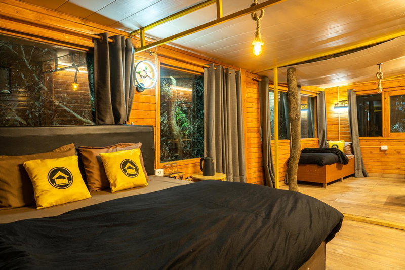 Lushtree Backpackers - Hostel & Cafe, Mukteswar, India