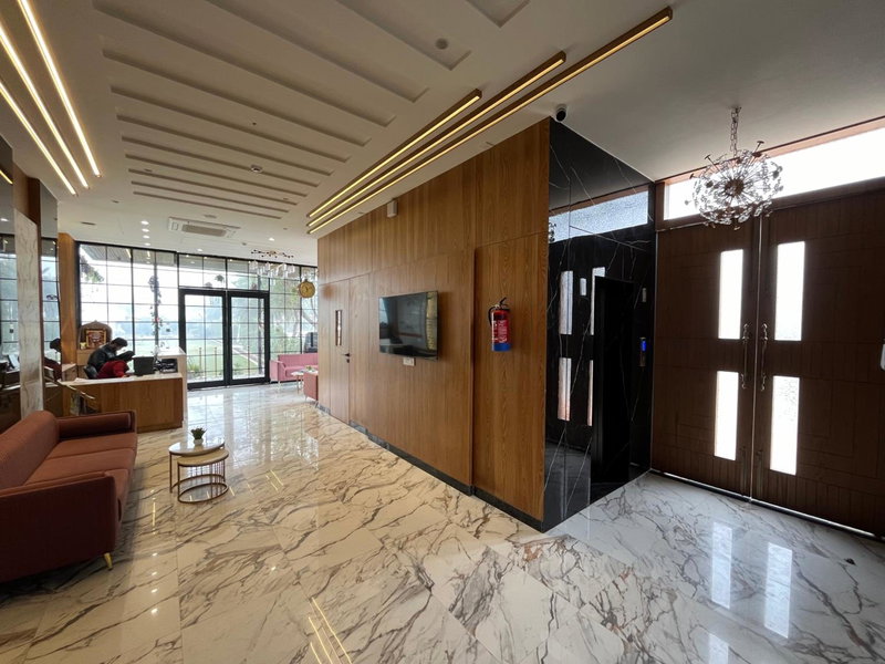 Hotel Three Seasons, Vrindāvan, India