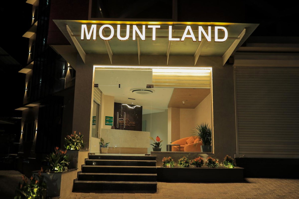 Hotel · Mount Land, Sultan Bathery