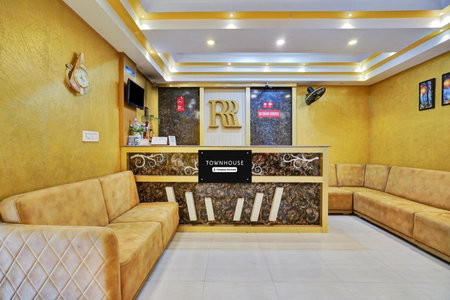 Super Collection O Kushal Nagar Near KSRTC Bus Stand Formerly RR Residency, Madikeri, India