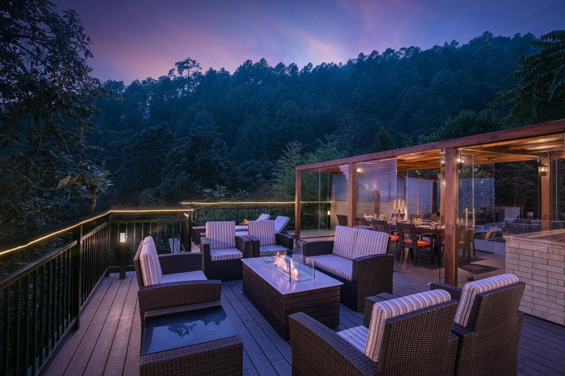 Divyam From BYLOO- Private Villa near Nainital, Bhowāli, India