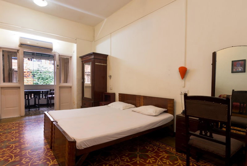 Bed and Breakfast at Colaba, Mumbai, India