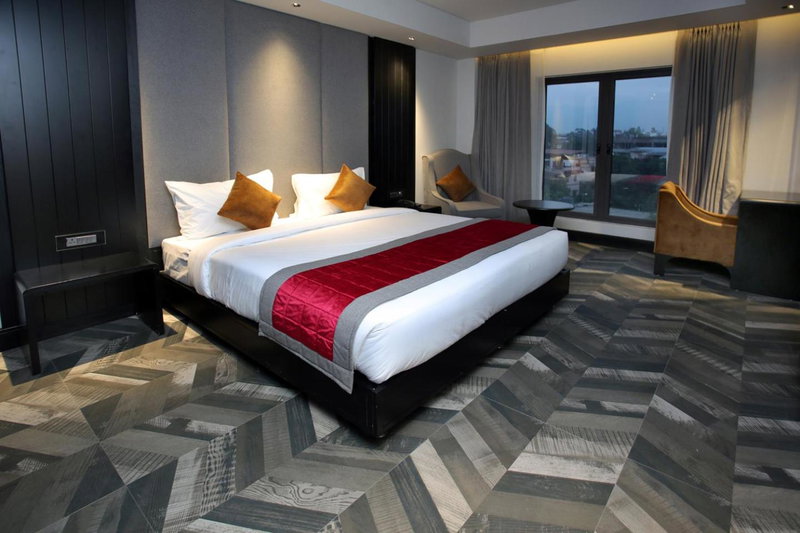 Lemarq, Dehradun, India