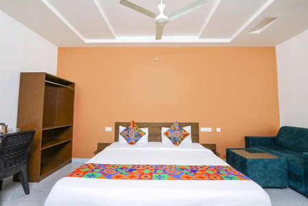 FabHotel Golden Hitech - Nr Hitech City, Hyderabad, India