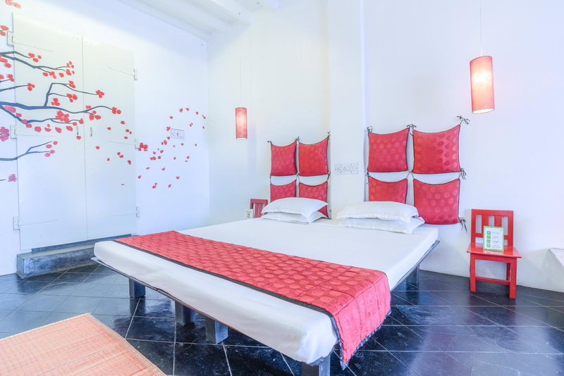Itsy Hotels Red Lotus Heritage, Promenade Beach, Puducherry, India