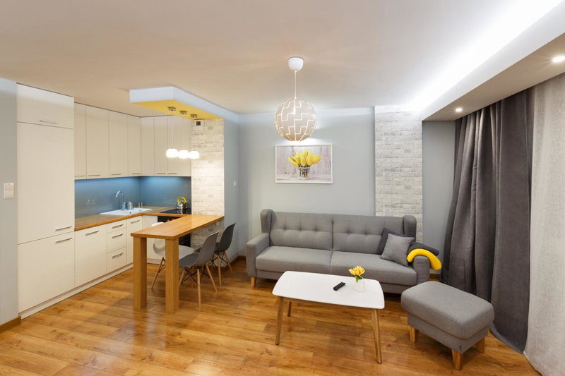 Apartament Jurajska Plaza, prywatne miejsce parkingowe , Targi, Kielce, Poland