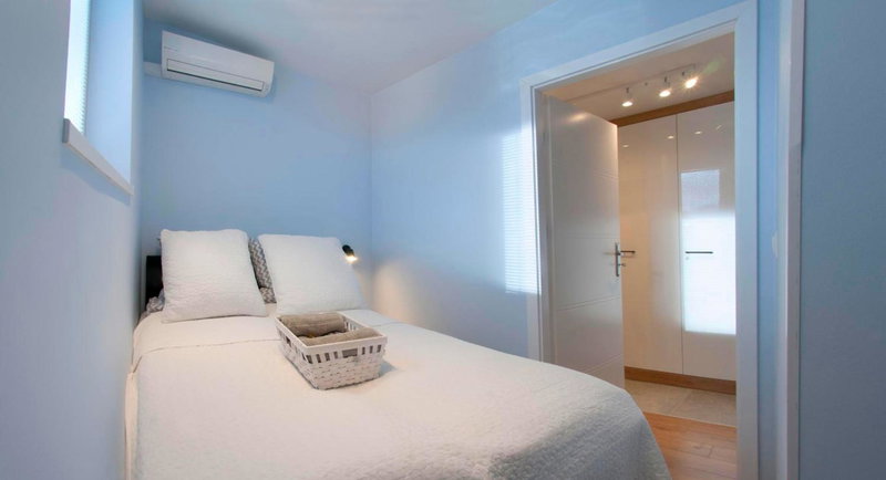 Senatorska Apartment, Warsaw, Poland