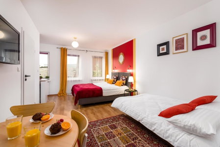 Sleepway Apartments - Orient Dream, Poznań, Poland