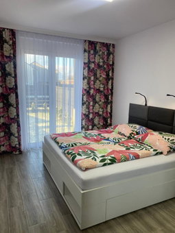 1 Tyskie Apartamenty z ogródkiem, Tychy, Poland