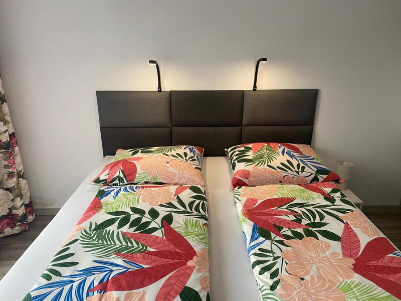 1 Tyskie Apartamenty z ogródkiem, Tychy, Poland