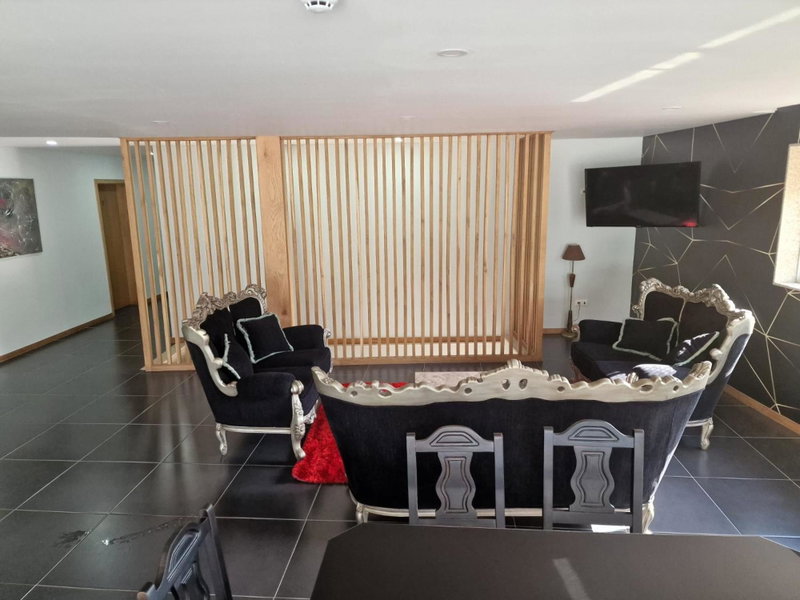 Leonchic - Guest House com Piscina de Água Salgada, Barcelos, Portugal