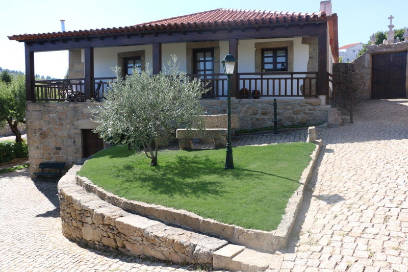 Casa Dona Urraca, Vilarinho da Castanheira, Portugal