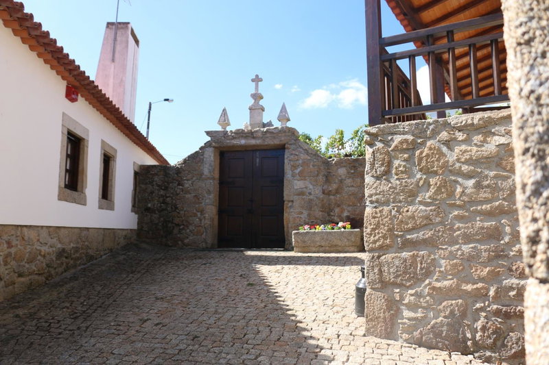 Casa Dona Urraca, Vilarinho da Castanheira, Portugal