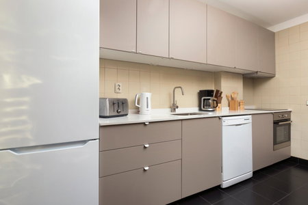 LV Premier Marques MQ2, Porto, Portugal