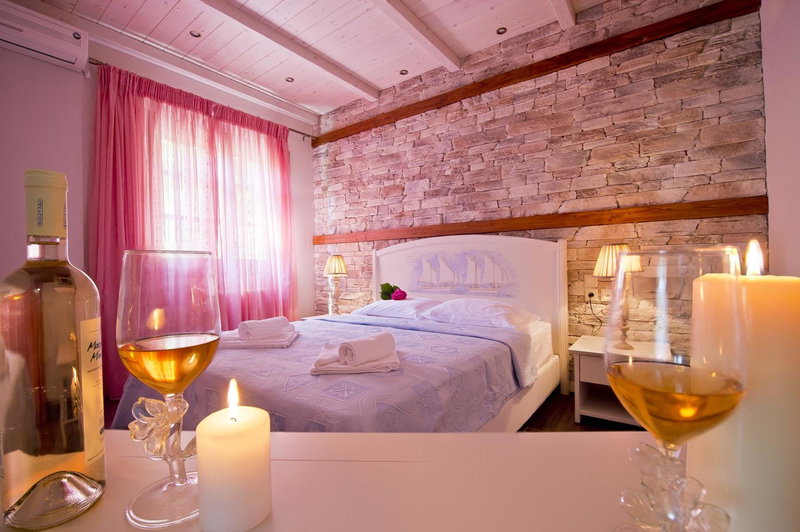 Flamingo Hotel Pelion - Seaside Superior Studios & Suites, Chorefto, Greece