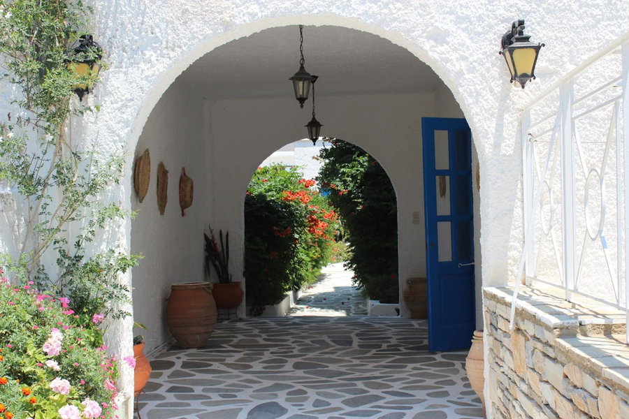 Mare Monte, Ios Chora, Greece