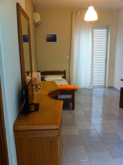 Manias Apartments, Kos Town, Greece