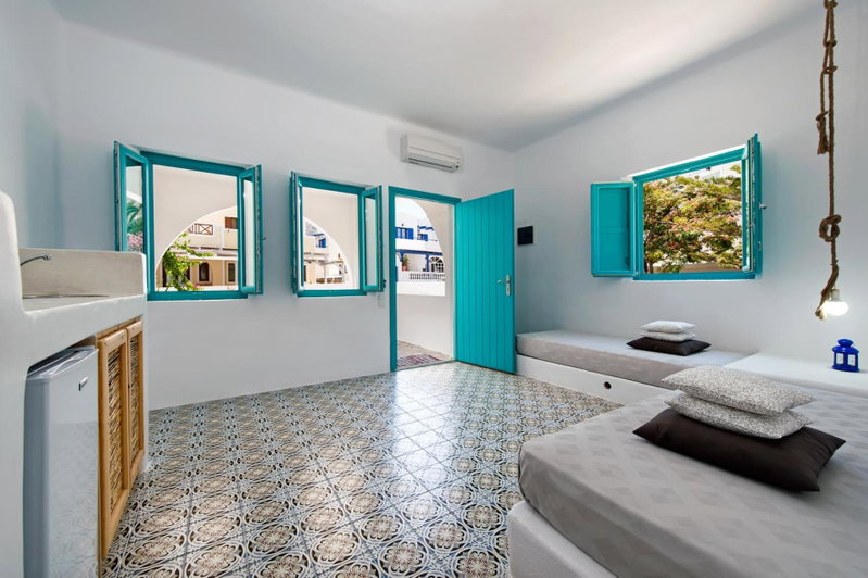 Nissia Beach Apartments & Suites, Kamari, Greece