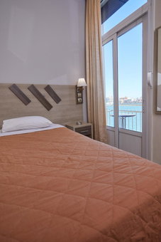 Amalia City Rooms, Chios, Greece