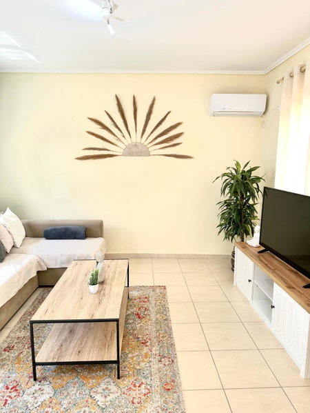 Bohem Apartment near Athens Airport, Spáta, Greece
