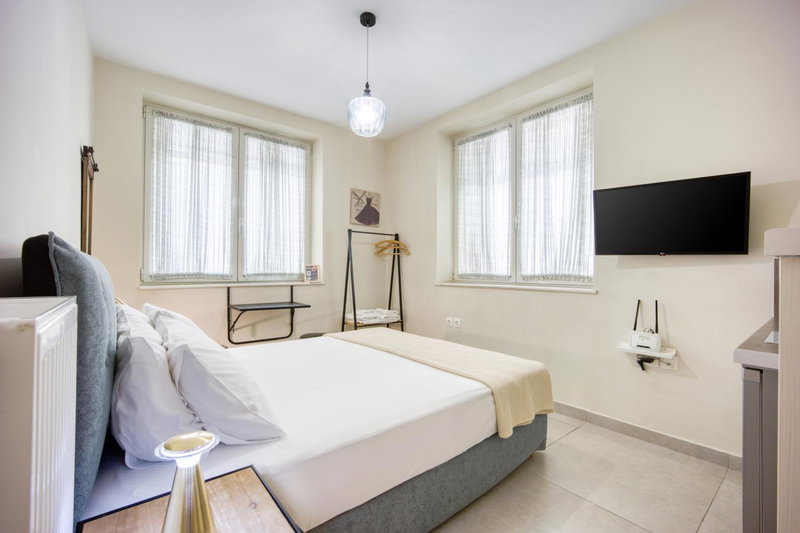 Bentzi...Boutique Apartment 1, Classic Double with kitchenette, 2 Guests, Athens, Greece