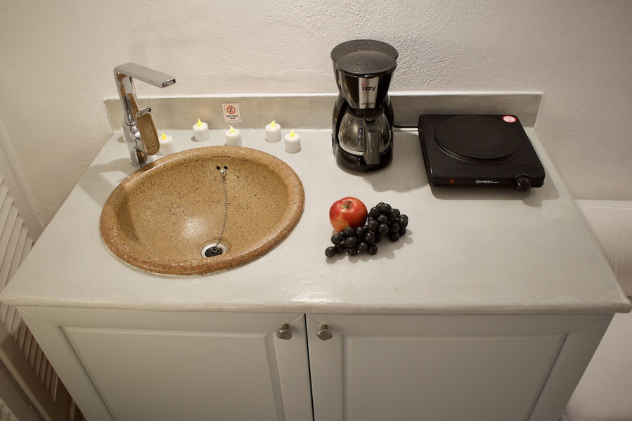 Aeolos Art and Eco Suites - Adults Only, Santorini, Greece