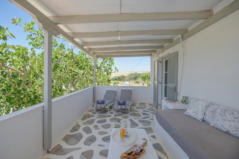 Margarita Studios Ambelas, Paros, Greece