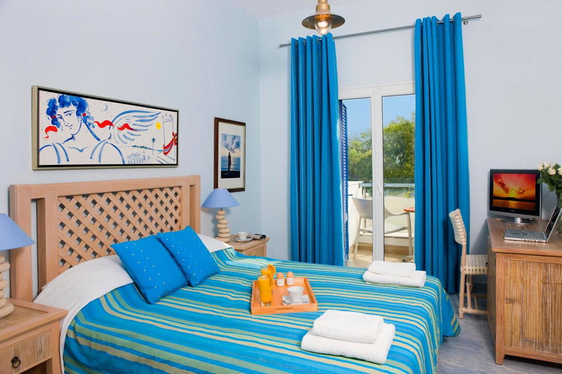 Alesahne Beach Hotel, Kamari, Greece