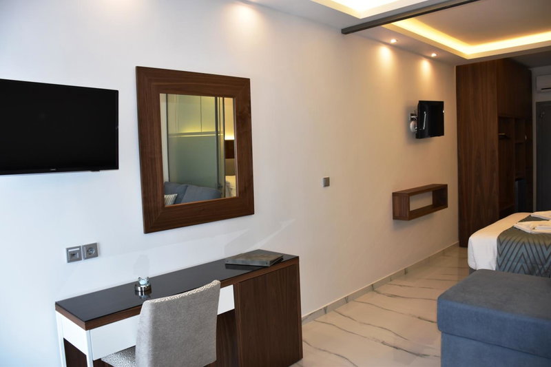 4-you Boutique, Metamorfosi, Greece