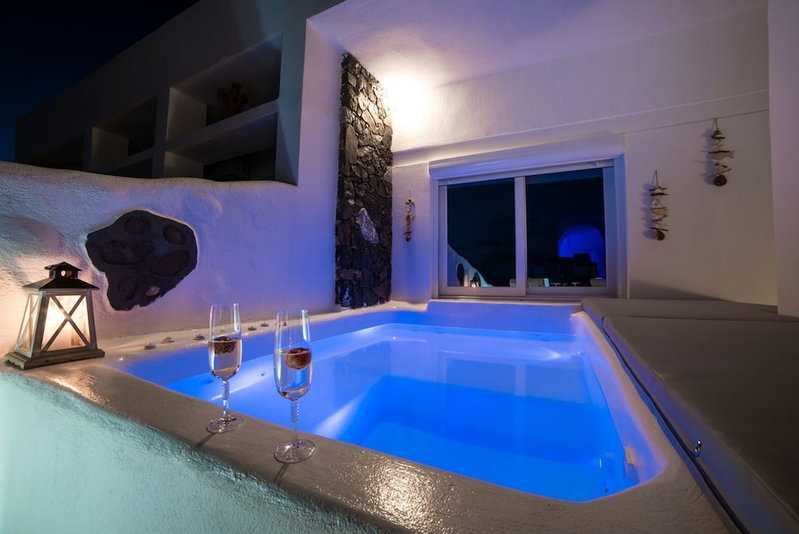 Fira Deep Blue Suite, Santorini, Greece