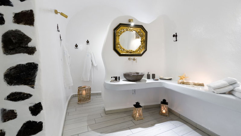 Fira Deep Blue Suite, Santorini, Greece
