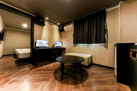 hotel box, Daejeon, South Korea