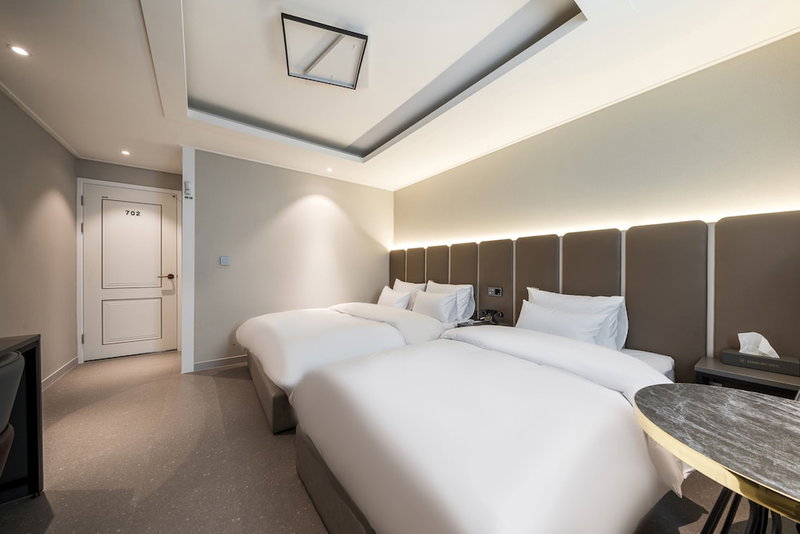 Brown Dot Hotel Chungju City Hall, Chungju, South Korea