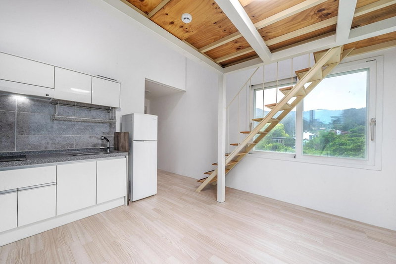 Yangyang Slowstay Pension, Yangyang, South Korea