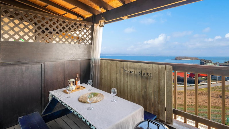 Taean Anmyeondo Hwangdo Ilmare Pension, Taean, South Korea
