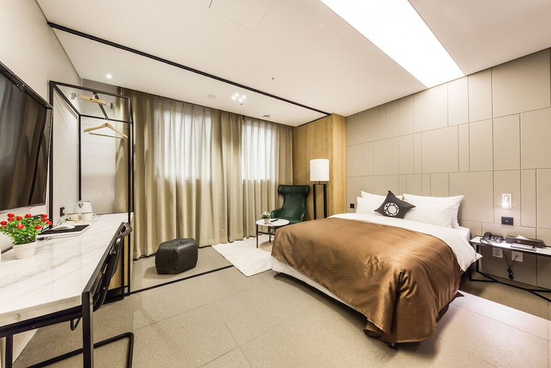 Hotel Cullinan, Seoul, South Korea