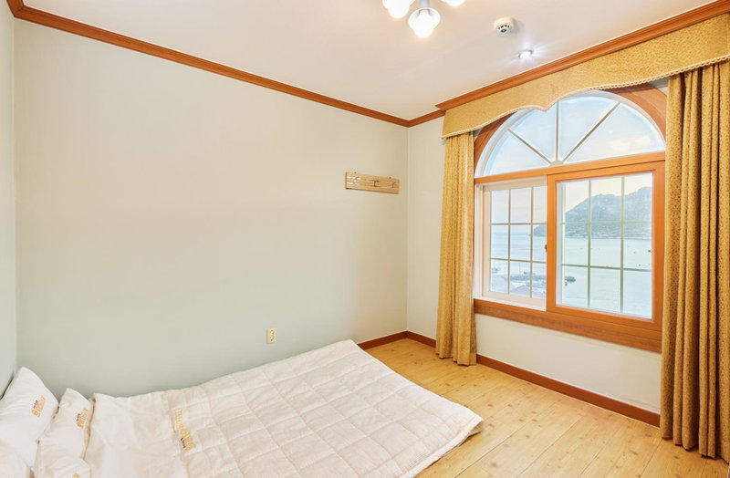 Goheung hayan noeul hotel, Goheung, South Korea